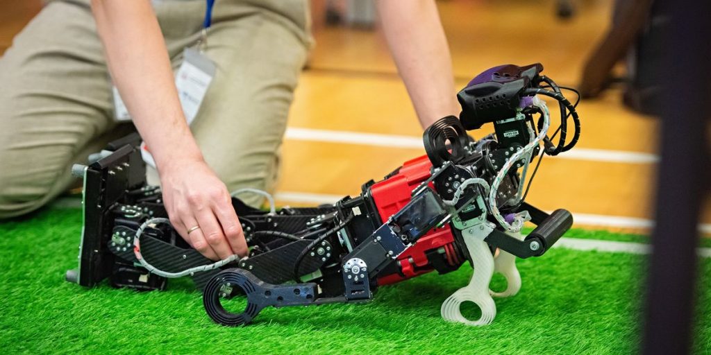 Forums, Competitions, Challenges: Inspiring Creativity in Robotics