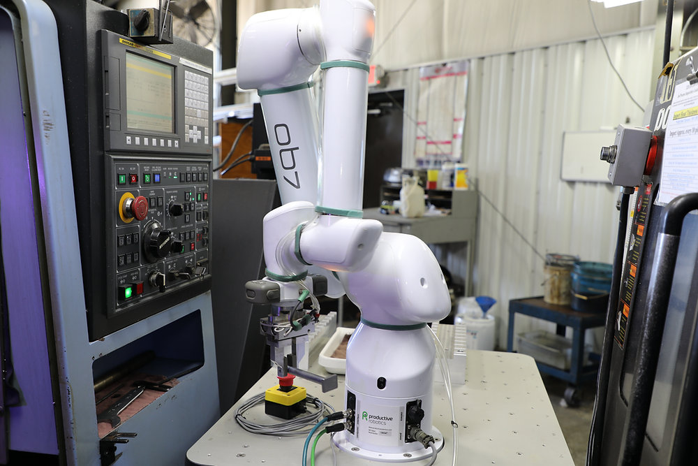 Implementing Cobots in Your Manufacturing Facility: 7 Tips for Success