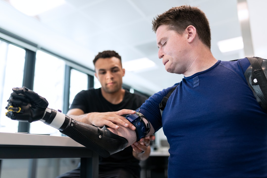 robot manipulation application in prosthetics